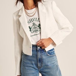 Abercrombie & Fitch Cropped Tweed Blazer